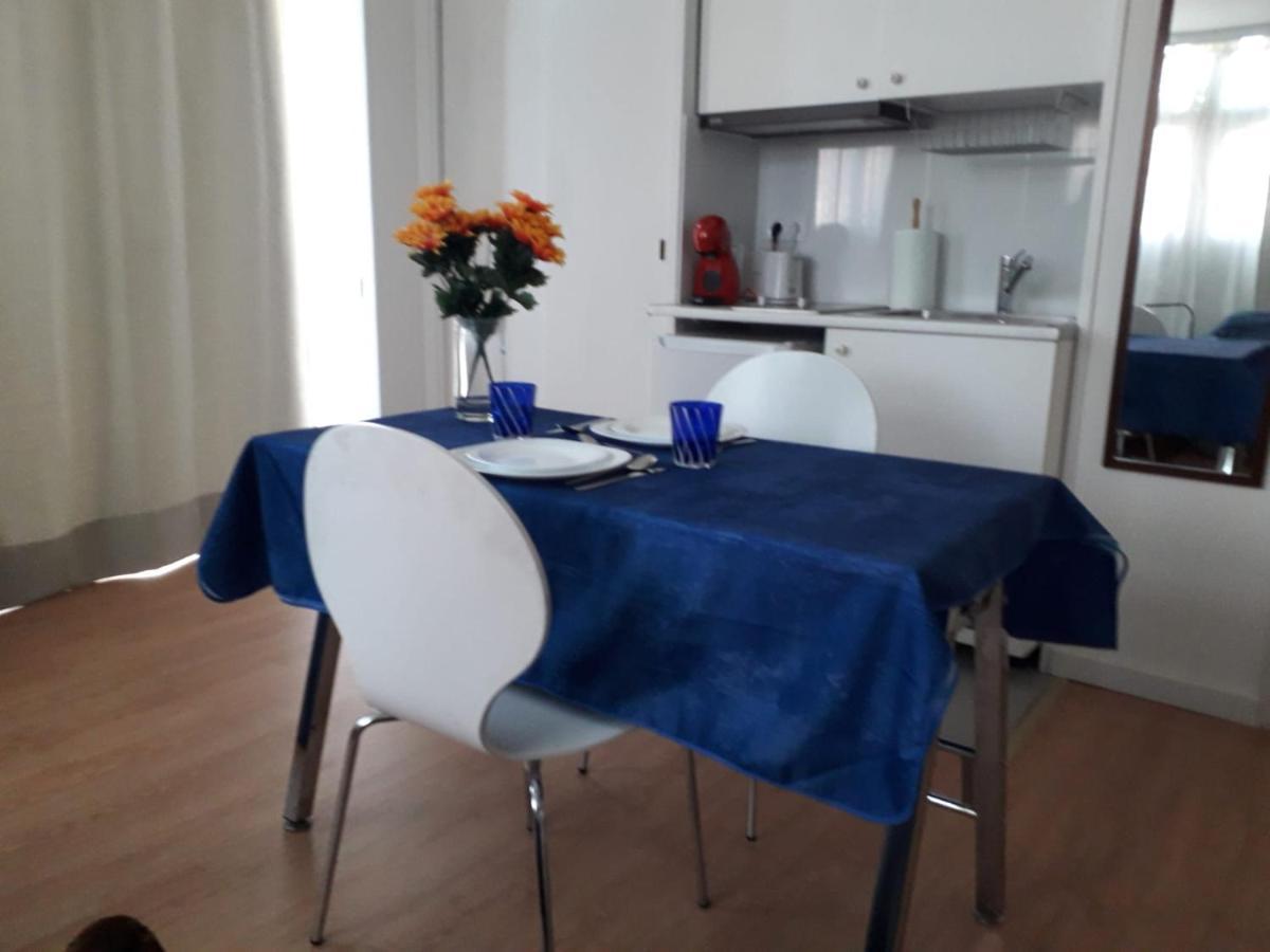 Apartamento Turistico Jardines De Asura 马德里 外观 照片